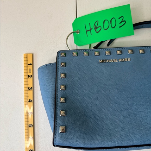 Michael Kors Selma Stud Medium Sky Blue Leather‎ Crossbody Bag - Picture 11 of 13
